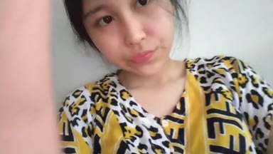 Background nonton video viral Bocil Imut Manis Comek Meki Bersih